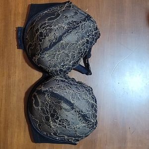 Sexy fashionable bra..never warn